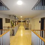 Modern 2-bedroom Near The Apartman Póla